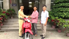 Cảnh sát giao thông Hà Nội nâng cao kỹ năng, văn hóa ứng xử