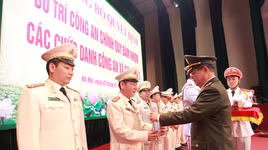 Tăng nguồn lực, giữ vững an ninh trật tự cấp cơ sở