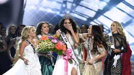 Chuyên viên hạt nhân giành vương miện Hoa hậu Mỹ