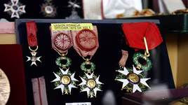 Syria trả lại Huân chương Bắc đẩu Bội tinh cho Pháp