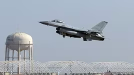 Máy bay chiến đấu Hàn Quốc rơi xuống biển