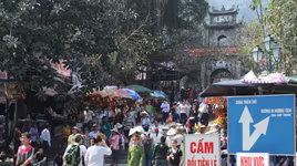 Lễ hội chùa Hương: Không còn cảnh chướng tai gai mắt