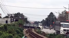Xây dựng rào chắn đường sắt không thể chậm hơn!