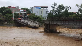 Khẩn trương sơ tán dân khỏi nơi nguy hiểm, chủ động ứng phó mọi tình huống mưa lũ