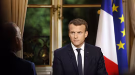 Pháp cân nhắc trục xuất người nhập cư phạm tội