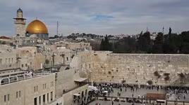 Dời đại sứ quán tới Jerusalem, Romania tính lợi đủ đường