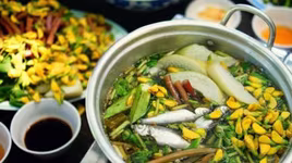 Độc đáo với những món ăn được chế biến từ… hoa