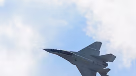 Video tiêm kích MiG-35 biểu diễn khả năng nhào lộn ở MAKS 2017