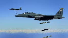 Mỹ sẵn sàng tăng cường không kích ở Afghanistan