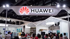 Mỹ công bố bản cáo trạng mới với tập đoàn Huawei