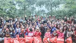 Mang yêu thương nâng bước các em học sinh vùng cao đến trường