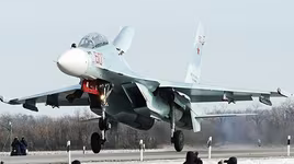 Vì sao Su-30M2/Su-34 Nga biến quốc lộ thành đường băng?