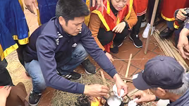 [Ảnh] Độc đáo lễ hội kéo lửa thổi cơm tại đình làng Thị Cấm