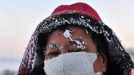 Lông mày đóng tuyết trong nhiệt độ -47 độ C ở Trung Quốc 