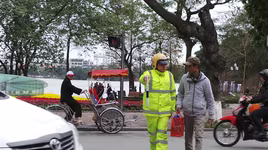 Xử phạt người đi bộ vi phạm Luật giao thông khó cũng phải làm!