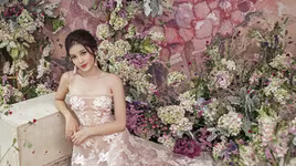 Á hậu Huyền My quyến rũ với đầm trong suốt