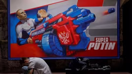 Triển lãm tranh... lạ: Siêu Putin!