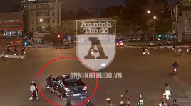 Độc quyền: Clip toàn cảnh vụ tai nạn kinh hoàng ở ngã 6 Ô Chợ Dừa