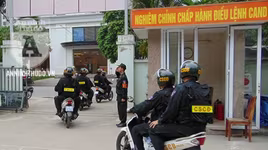 [ẢNH] Sát cánh cùng Cảnh sát Cơ động trong buổi tuần tra xử lý vi phạm về mũ bảo hiểm