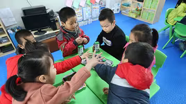 Chương trình Sữa học đường tại Hà Nội: Nhiều phụ huynh muốn mỗi con được thêm 2-3 suất nữa