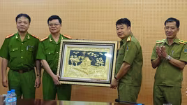 CATP Hà Nội tiếp đoàn công tác Bộ Cảnh sát và Bộ An ninh Lào