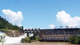 Dòng nước nghĩa tình Việt - Lào