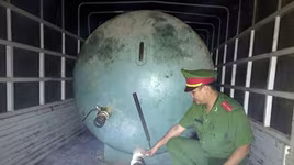 Xe đổ trộm rác thải công nghiệp khắp nơi tung hoành