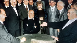 Cái giá của sự trao đổi để nước Đức thống nhất và khát vọng "Đông tiến" của NATO