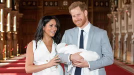 Công nương nước Anh Meghan khiến các bà mẹ "bỉm sữa" lên "cơn sốt"