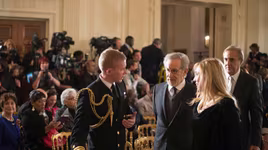 7 công việc lạ thường ở Nhà Trắng