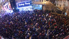 Hàng nghìn người tràn kín đường dự lễ cầu an chùa Phúc Khánh