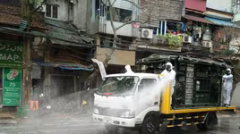 Cách ly, khử trùng phố Trúc Bạch phòng chống dịch Covid-19 lây lan