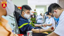 Hành trình để "Giọt máu nghĩa tình" của Công an Hà Nội đến với người bệnh