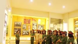 Hoạt động ý nghĩa của Hội phụ nữ Cụm thi đua số 6 Công an Hà Nội