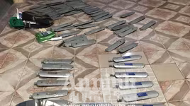 Bắt quả tang 2 đối tượng trộm nắp ốp cột đèn chiếu sáng trên Đại lộ Thăng Long