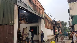 Người duy nhất sống sót trong vụ cháy ở Trung Văn đang làm việc với cơ quan công an