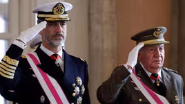 [ẢNH] Vì sao vua Tây Ban Nha bất ngờ từ bỏ quyền thừa kế tài sản?