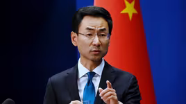 [ẢNH] Bắc Kinh dọa trục xuất thêm nhà báo Mỹ, cuộc chiến truyền thông Trung Quốc - Mỹ căng thẳng