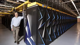 [ẢNH] Mỹ dùng siêu máy tính mạnh nhất hành tinh để tìm cách trị Covid-19