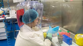 [ẢNH] Mỹ yêu cầu Trung Quốc cho tiếp cận phòng thí nghiệm virus ở Vũ Hán