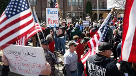 [ẢNH] Biểu tình nổ ra tại nhiều bang tại Mỹ đòi tái mở cửa bất chấp Covid-19