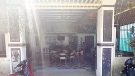 Bị đánh chết vì vô tình pha đèn xe máy vào mặt người khác