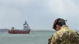 Ngừng các hoạt động cứu hộ tàu ngầm Argentina