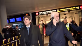 Thách thức chính phủ Tây Ban Nha, cựu thủ hiến Catalonia tới Đan Mạch