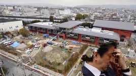 Thủ tướng Nhật Bản khẳng định không từ chức sau bê bối định giá thấp đất công