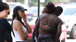 Nổ súng liên tiếp ở Mỹ, 30 người thương vong