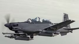 [ẢNH] Việt Nam quan tâm máy bay huấn luyện T-6 Texan II của Mỹ?