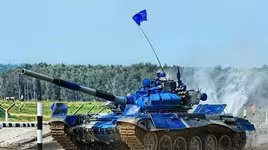 [ẢNH] Xe tăng T-72B3 long cả tháp pháo sau phần thi vượt chướng ngại vật