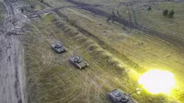 [ẢNH] Ly khai miền Đông Ukraine học tập chiến thuật sử dụng xe tăng của Syria