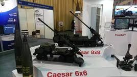 [ẢNH] Pháp chào hàng Việt Nam phiên bản nâng cấp của pháo tự hành Caesar